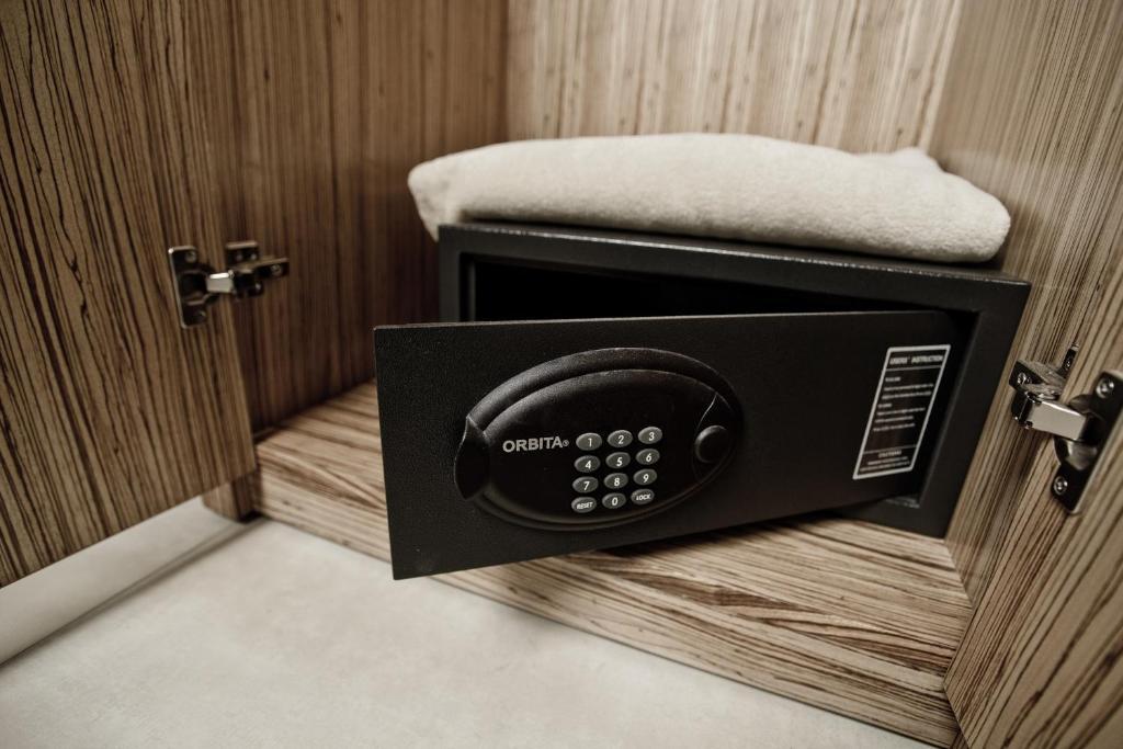 Hotel Maxis - Digitaler Self-Check-In - Карлсбад Экстерьер фото