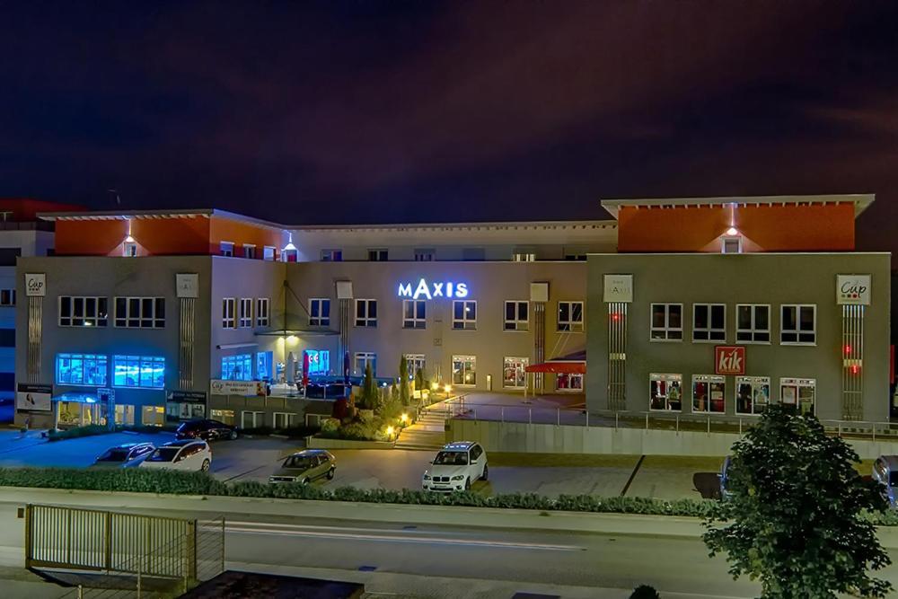 Hotel Maxis - Digitaler Self-Check-In - Карлсбад Экстерьер фото